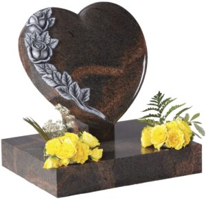 wg151 heart shaped memorial