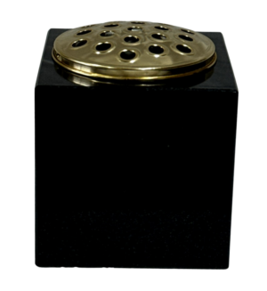 memorial vase – black granite
